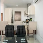 Casa Familiar Para 8 Personas En Residencial Seguro