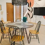 A Unas Cuadras De La Plaza Machado By G P S Rentas
