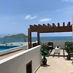 ¡Bonita Vista Al Mar Del Balcon!