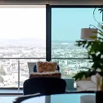 Apt With Great Views In Prime Location