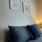Ground Floor Apartment Close To The Beach, Shops And Restaurants