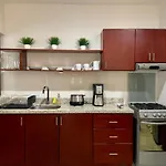 Ground Floor Apartment Close To The Beach, Shops And Restaurants