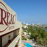 Del Real Hotel & Suites