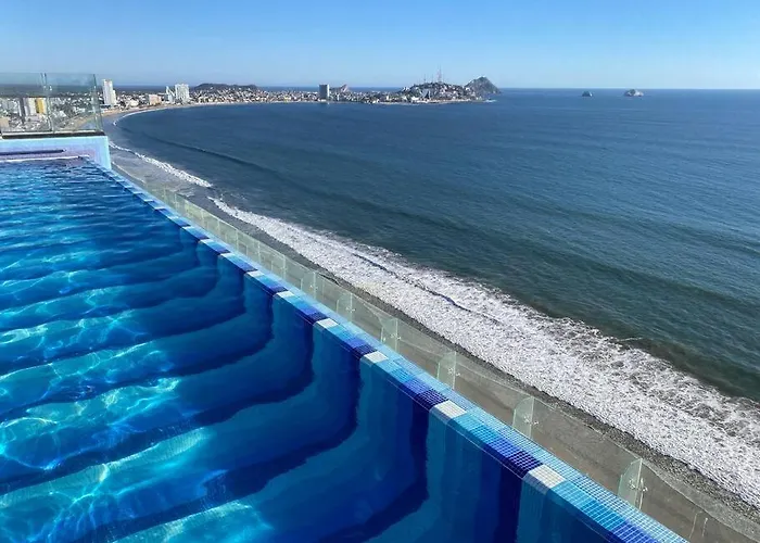Central102-705/Piscinapiso22/Vistas360/Malecon