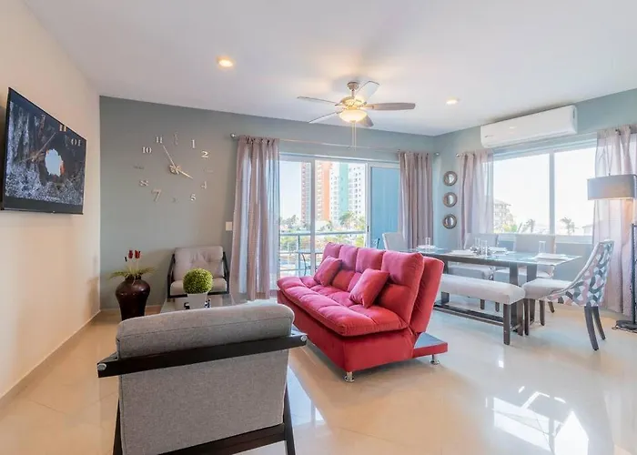 Lindo Condo A 1 Cuadra De La Playa