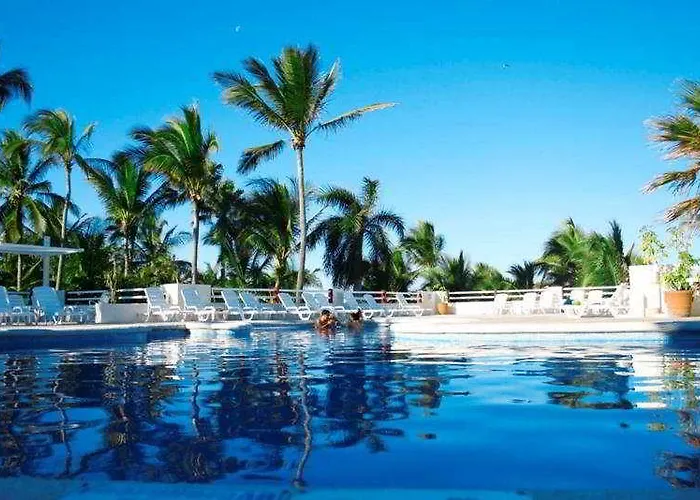Faro Mazatlan Beach Resort
