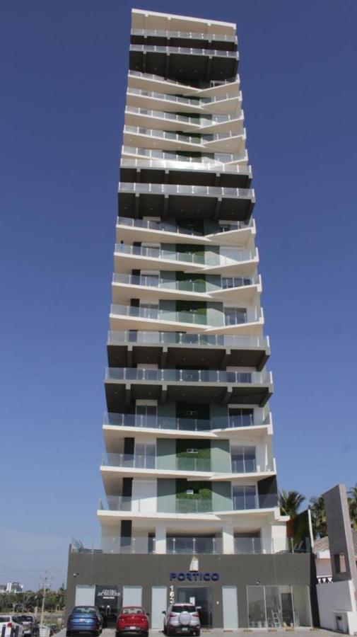 Departamento En Malecon Portico Mazatlan