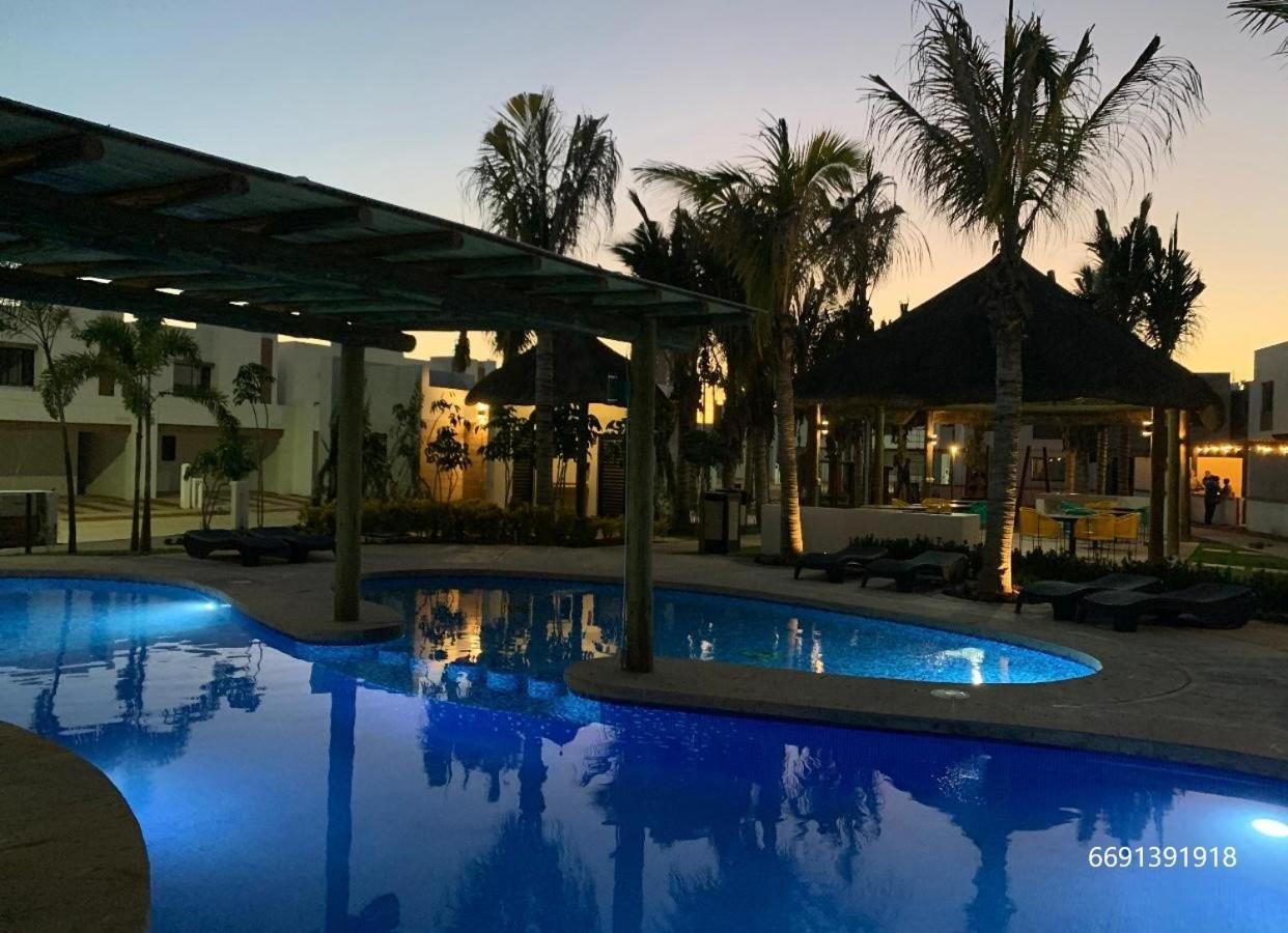 Casa Nueva De Lujo Frente A La Alberca Сasa de vacaciones
