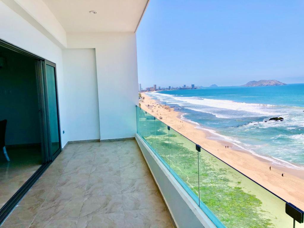 Departamento Con Vista Al Mar Playa Brujas * Mazatlán