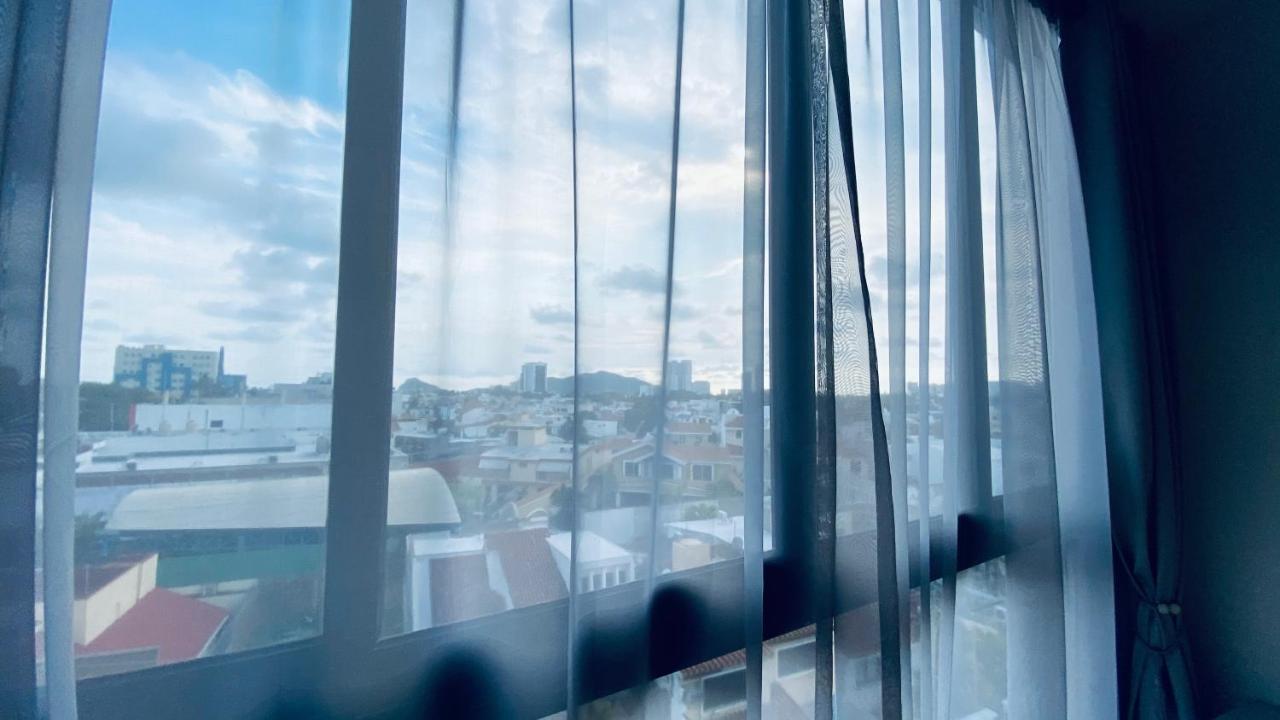 Ataraxia 403 Lujoso Depa Cerca Del Malecón. *