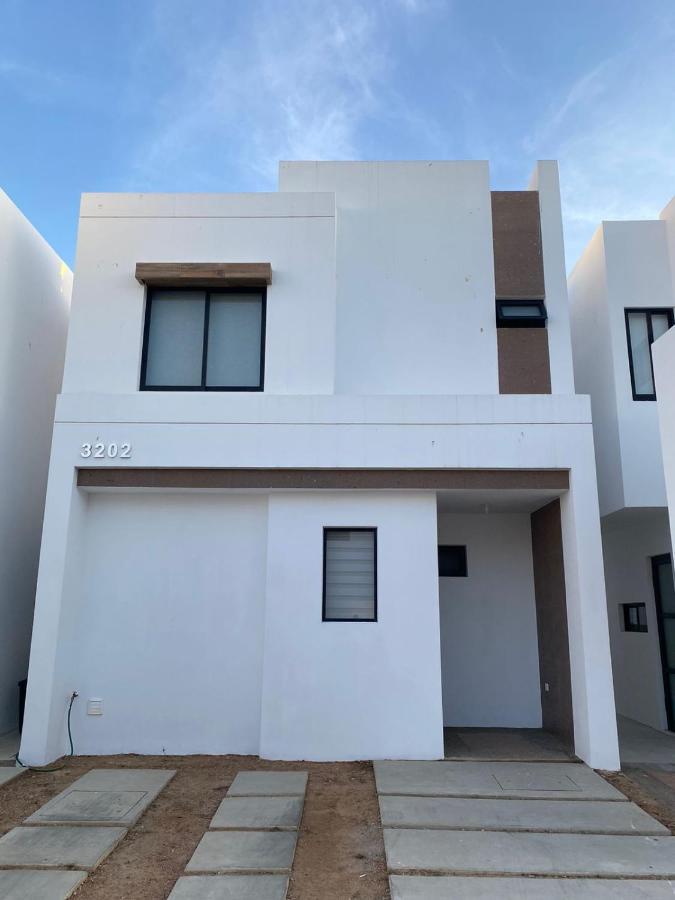 Casa Nueva De Lujo Frente A La Alberca Сasa de vacaciones Mazatlán