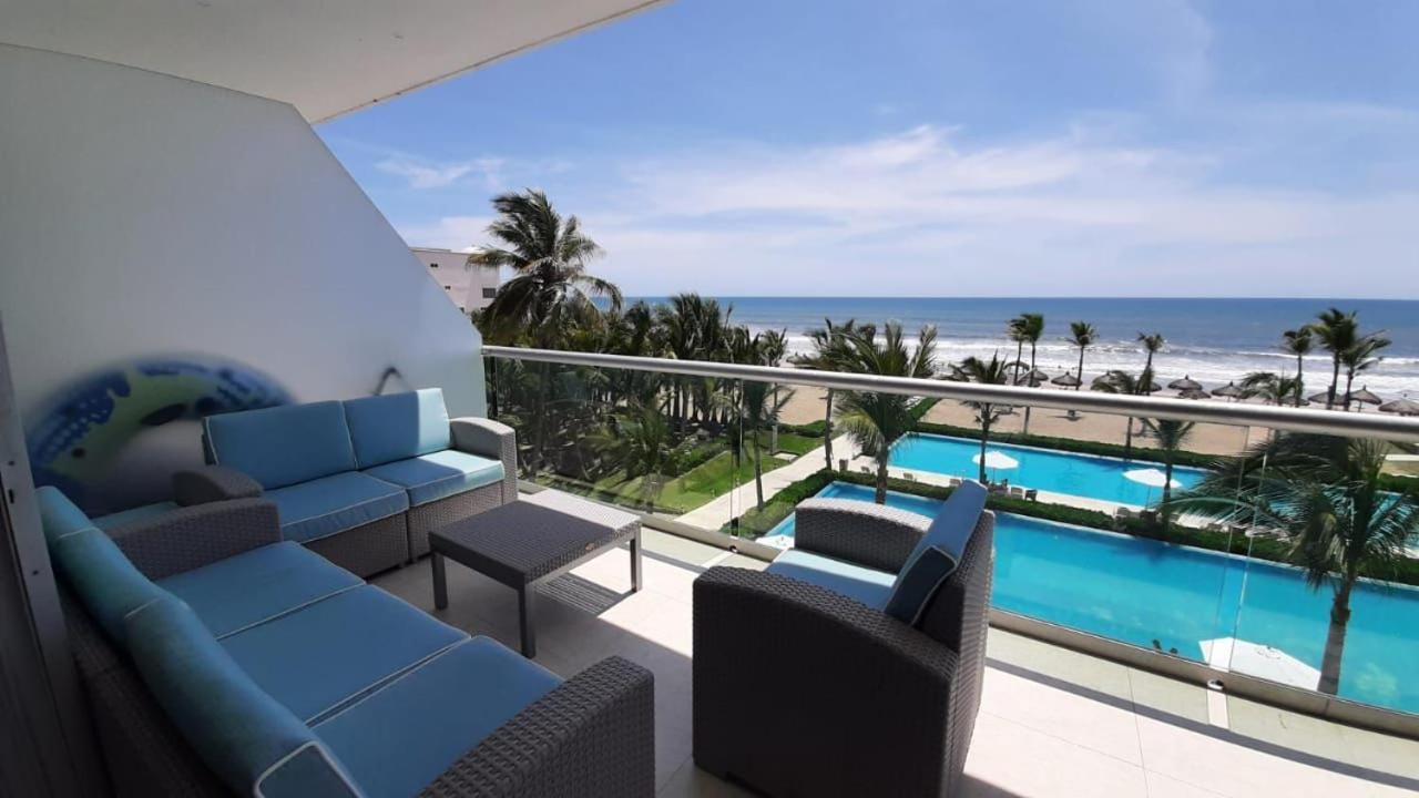 Peninsula2c Apartment