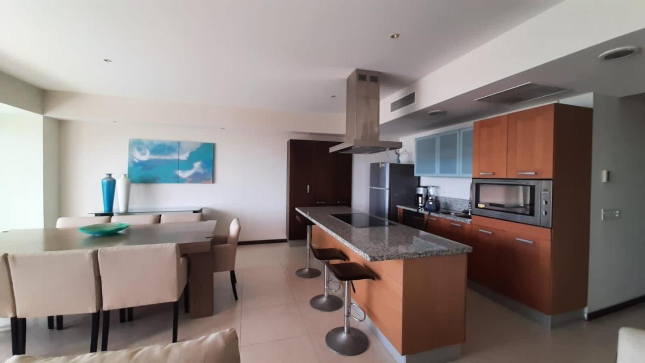 Peninsula2c Apartment Mazatlan