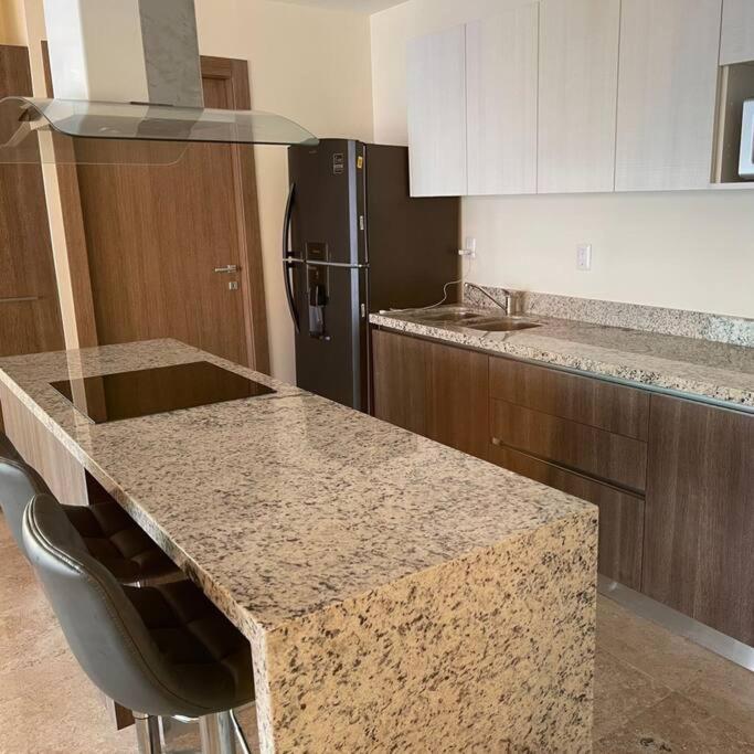 Paseo Lomas, Muy Céntrico Y Equipado A 5 Min Playa Apartamento Mazatlán