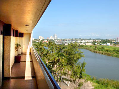 Hotel Del Real & 4*