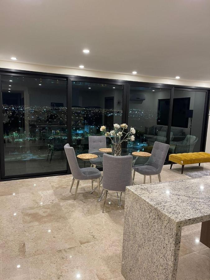Tower 102 Malecon Apartment