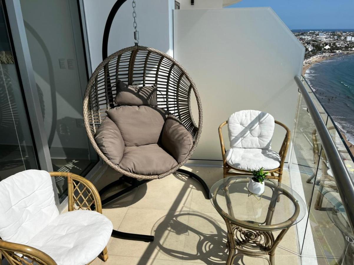 Luxury En Malecon, Alberca Infinity & Jacuzzi