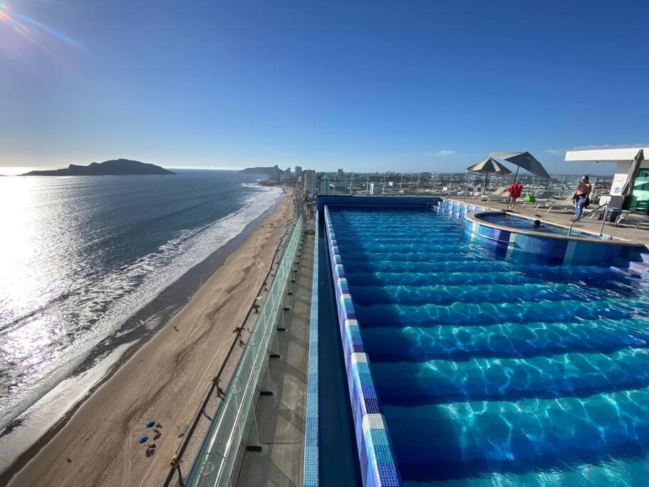 Central102-705/piscinapiso22/vistas360/malecon *