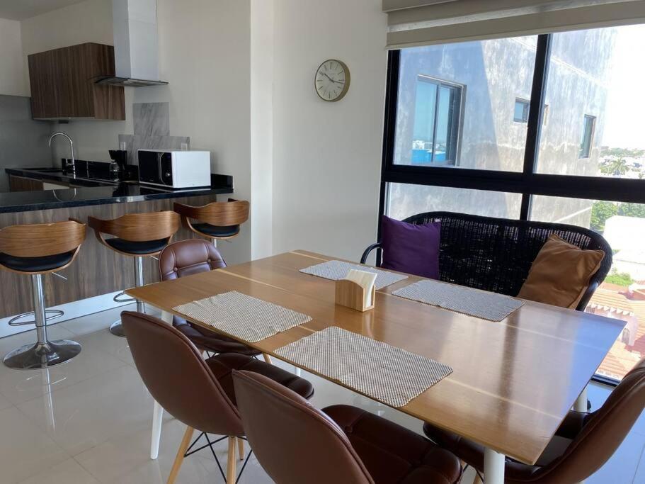 Iberika 7008 A Dos Cuadras Del Malecon Apartamento Mazatlán
