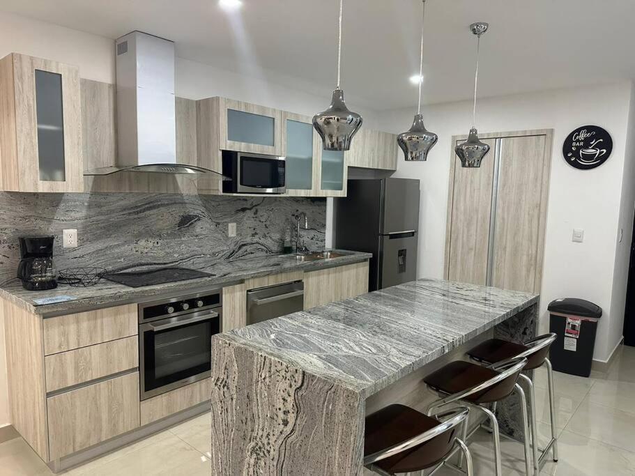 Apartamento En Sunset View 1202