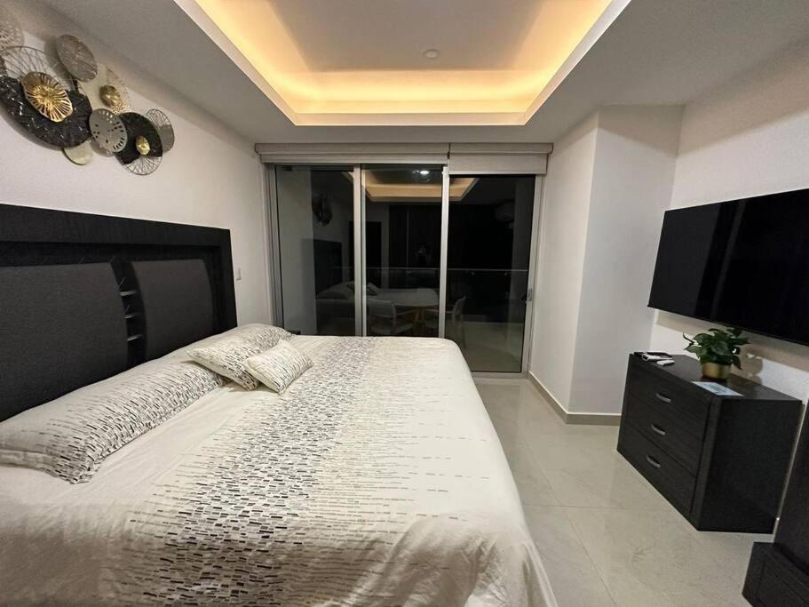Apartamento En Sunset View 1202