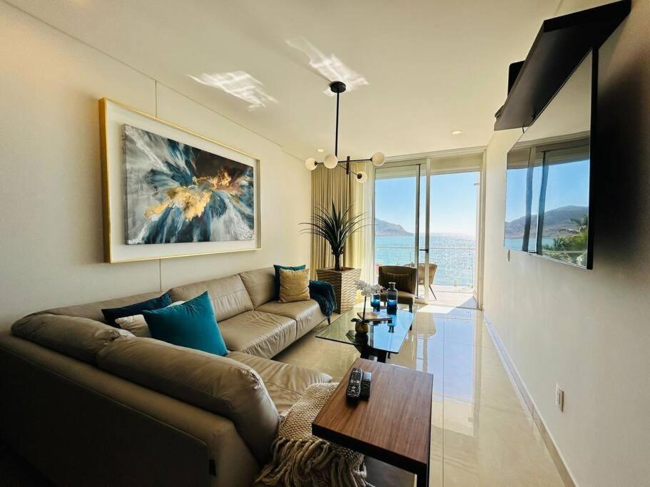 Apartamento Lujoso Departamento Frente Al Mar/camino Al Mar Mazatlán