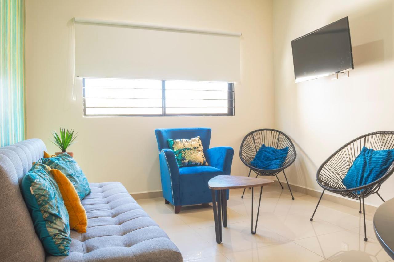 Apartamento Iberika 2007 A 2 Cuadras Del Malecón!