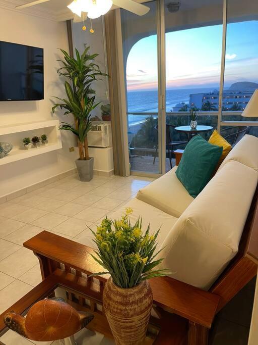 Departamento En Del Mar A Pie De Playa Apartamento