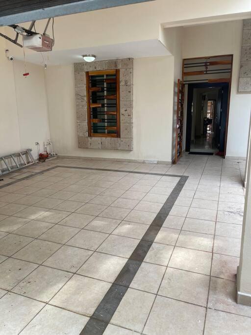 Casa Con Alberca En Excelente Ubicacion, Grupos Grandes De Personas * Mazatlan
