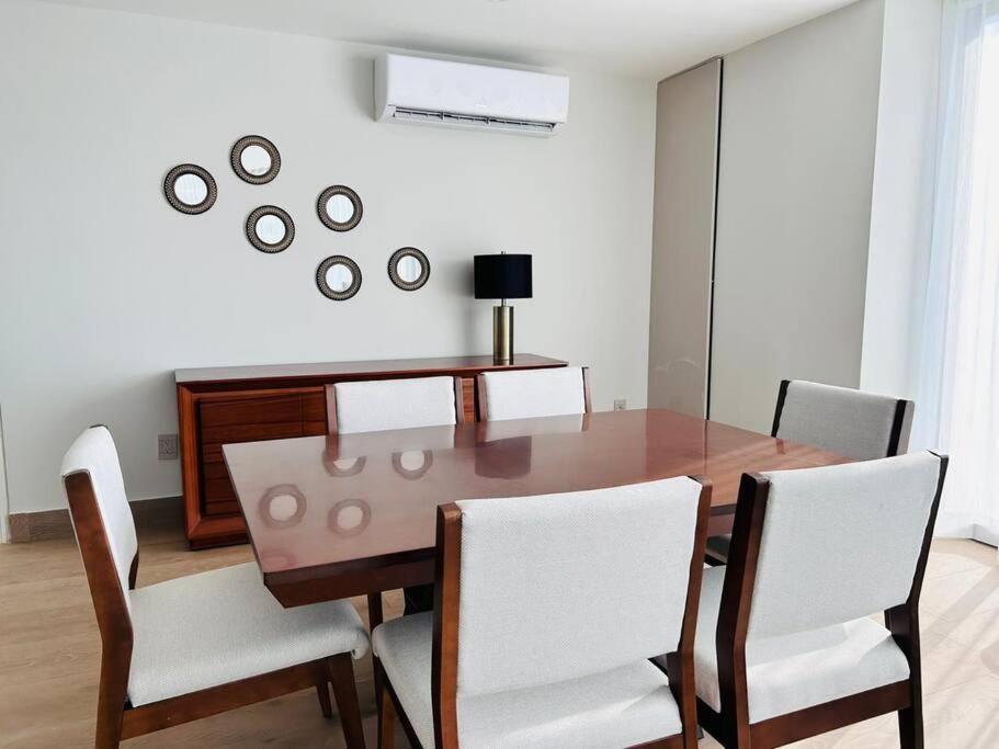 Apartamento Elegante Depa Vista Al Malecon Y Mar By G P S Rentas