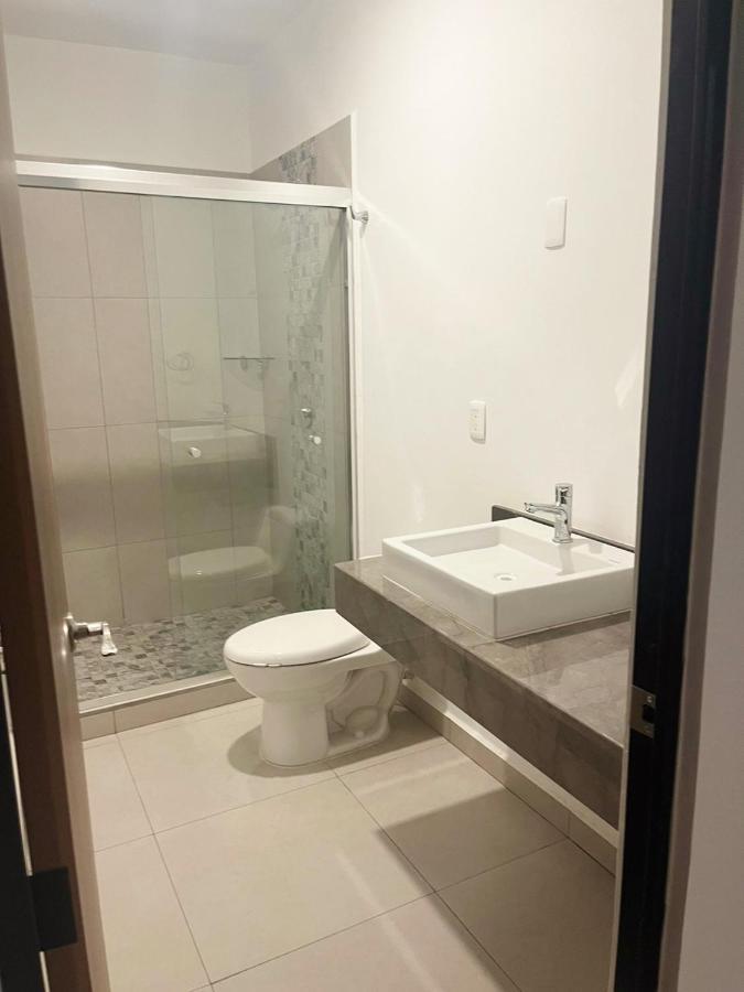 Residencial Privado Seminario Anacoreta Con Alberca