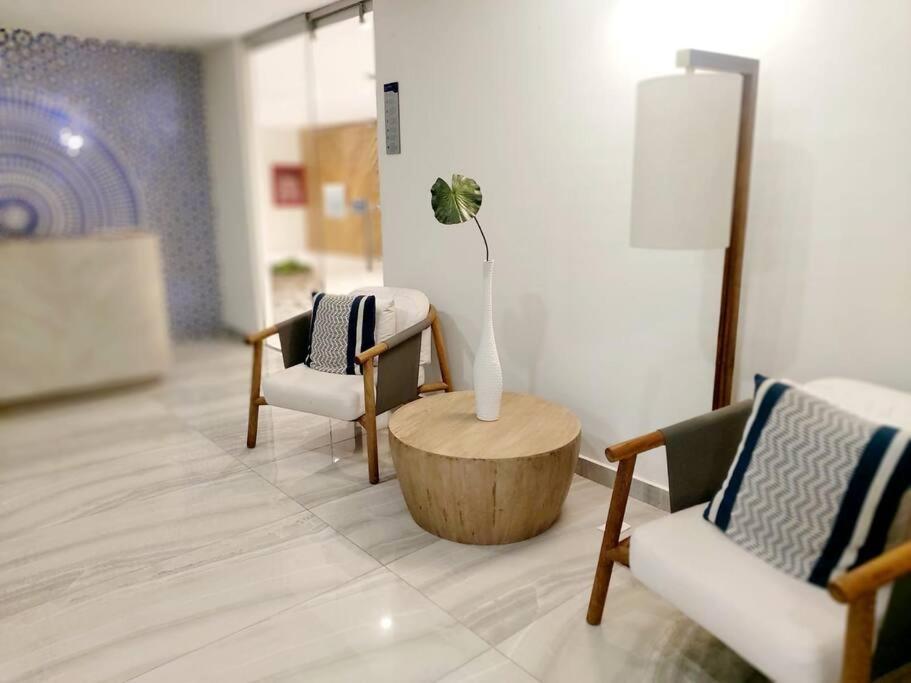 Apartment Luxury Ocean View At Camino Al Mar/ Heated Pool