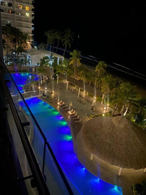 Luxury Ocean View At Camino Al Mar/ Heated Pool Apartment