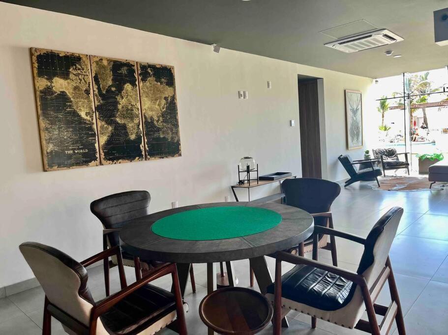 Luxury Ocean View At Camino Al Mar/ Heated Pool Apartment