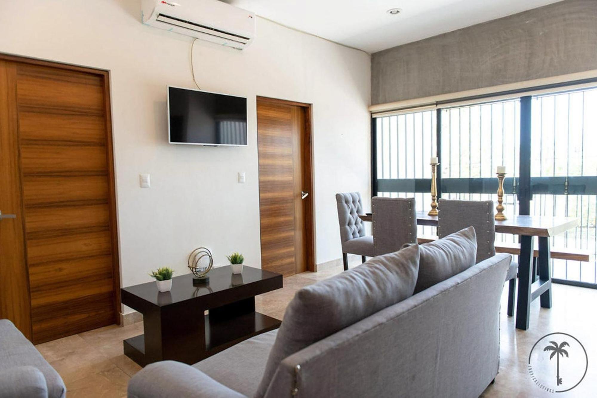 Departamento Con Balcon En Zona Dorada, Cazul Mazatlan