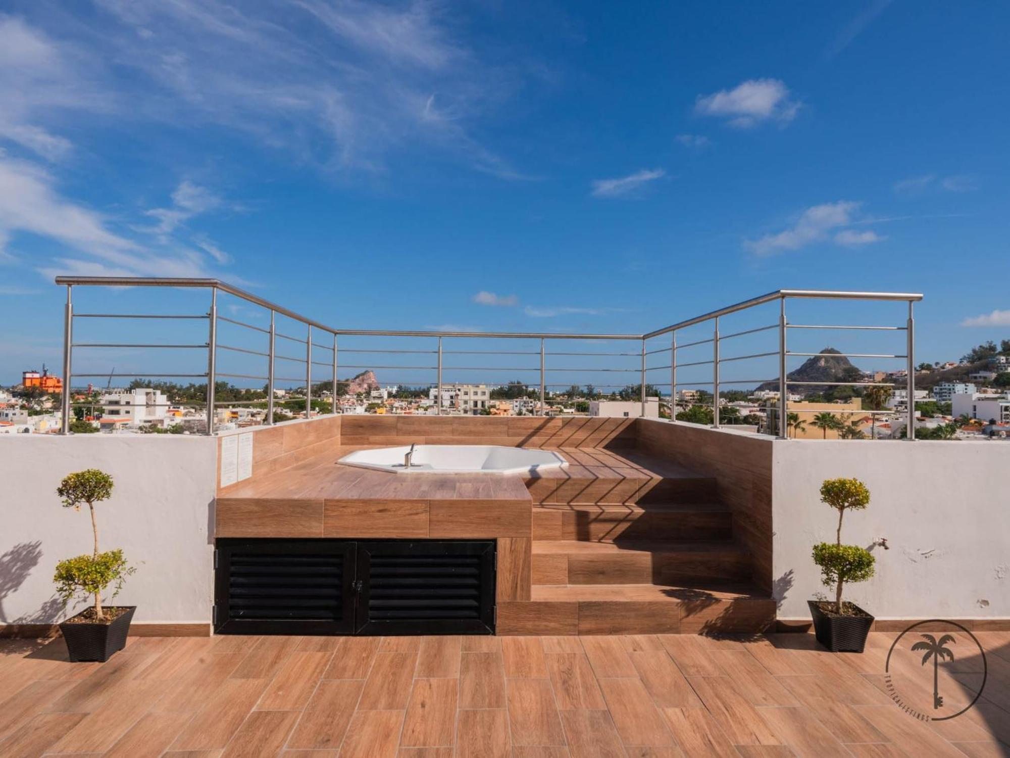 Apartamento Comfy With Stylish Furnishings & Private Balcony - Antigua *