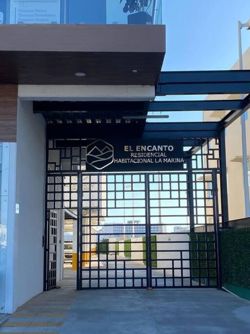 Ubicado En La Marina/cerca De La Playa/ 2 Albercas Apartamento Mazatlán