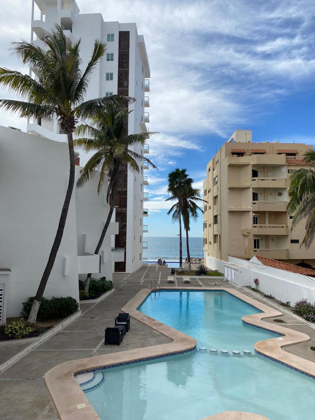Marina Del Sol Directly On The Ocean 102 Apartamento *