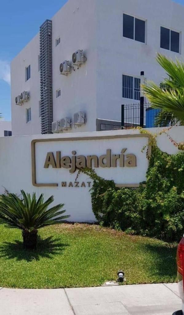 Departamento Con Alberca Alejandria 1628-5 Apartamento