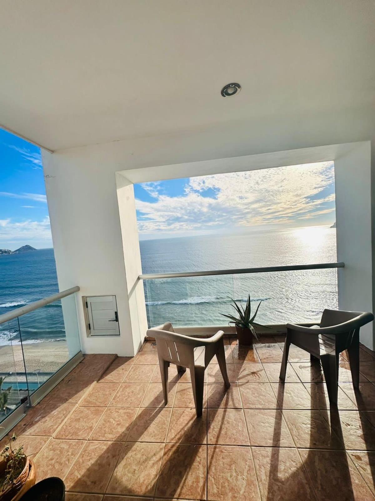 *departamento De Lujo En Horizon Sobre El Malecon* * Mazatlán