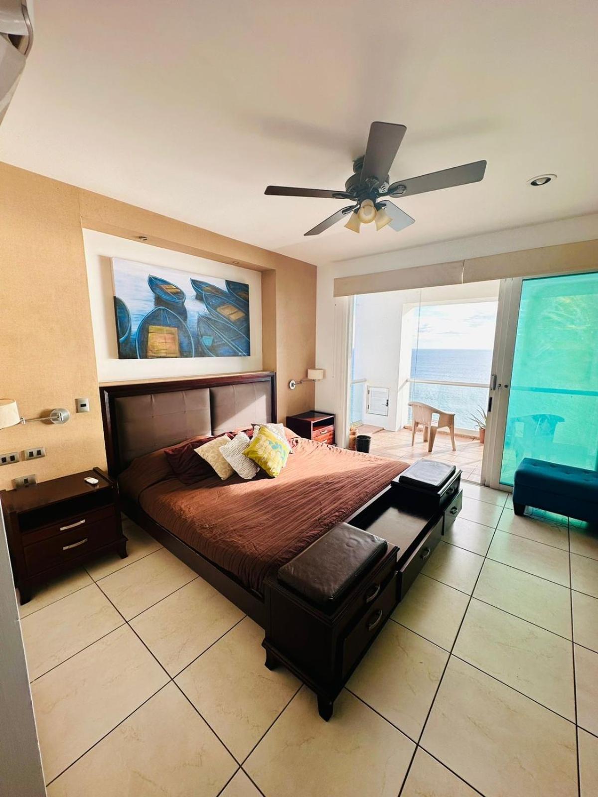 *departamento De Lujo En Horizon Sobre El Malecon* * Mazatlán