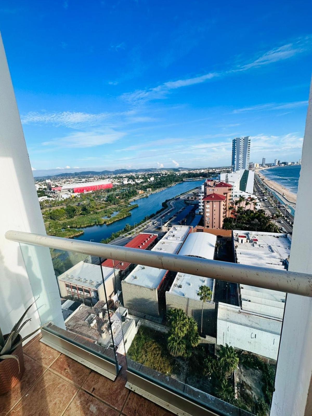 *departamento De Lujo En Horizon Sobre El Malecon* Apartamento *