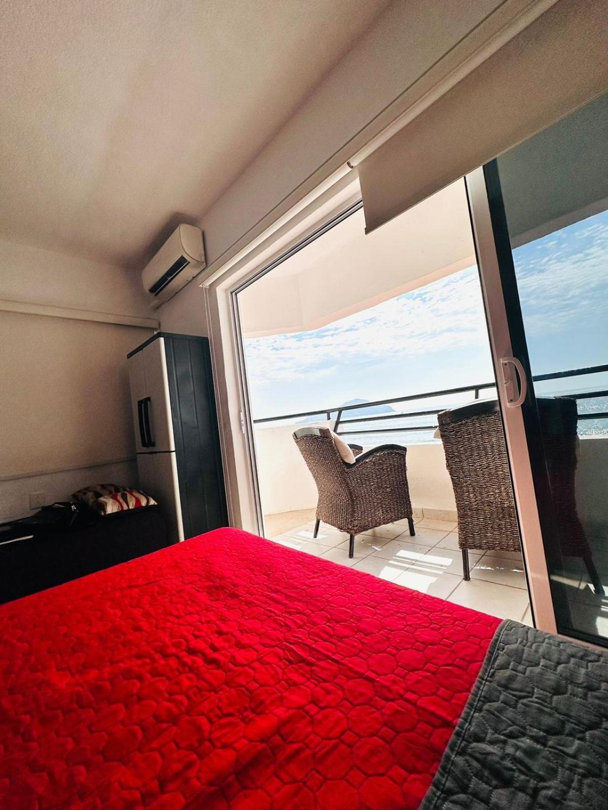 *loft Con Balcon En Playa De Zona Dorada Mazatlan* Apartamento *
