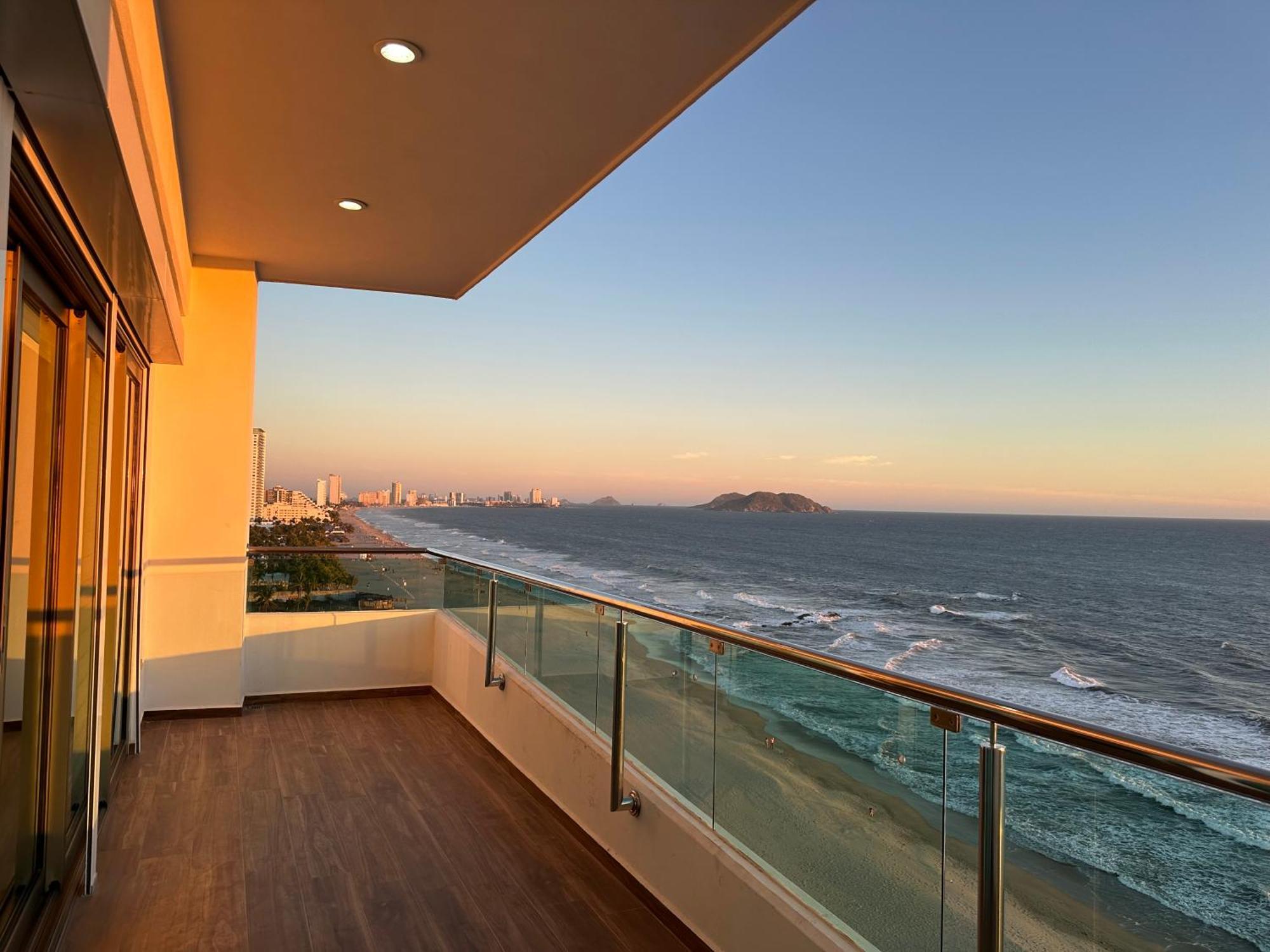 Brujas Tower Apartment Mazatlan
