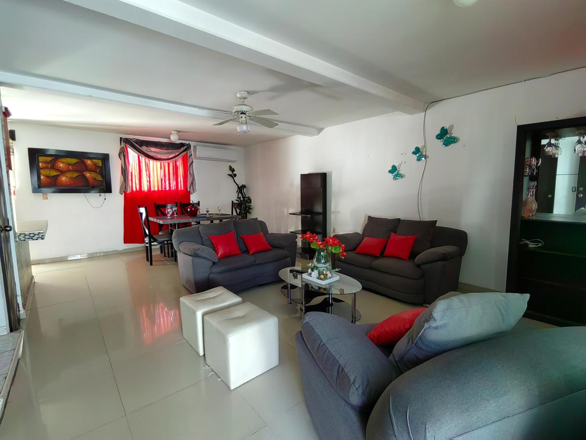 Holiday home Mega Casa Familiar O Amigos 8 Personas 5 Min Playa