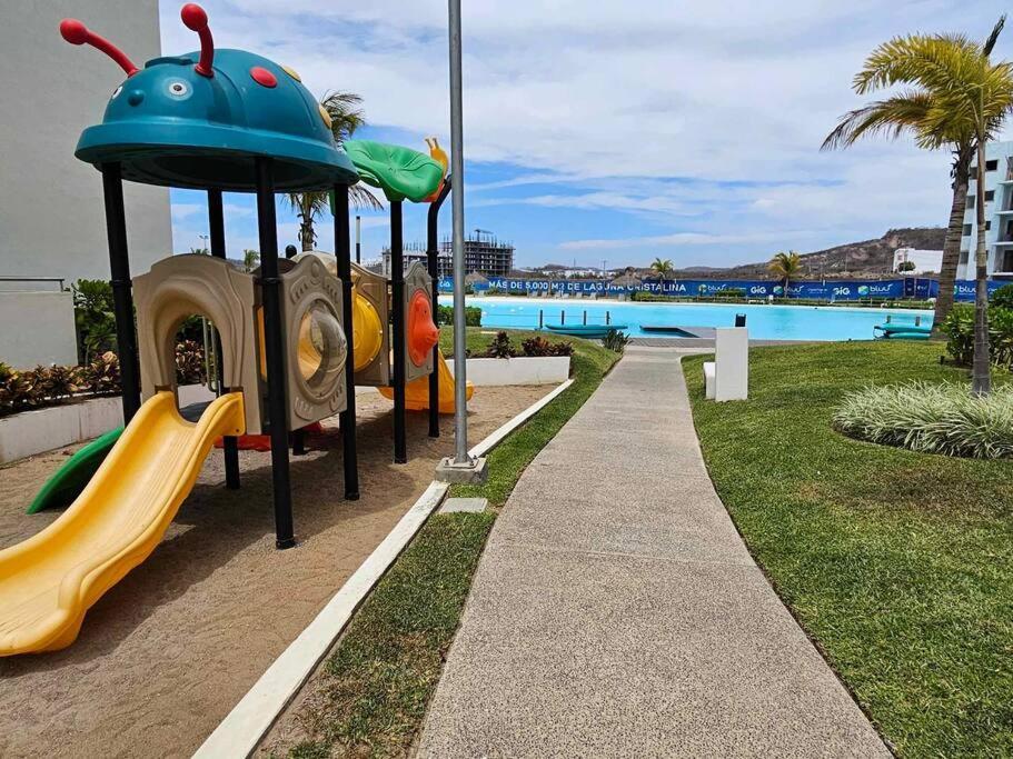 Bluu De Lujo Con Laguna Apartment