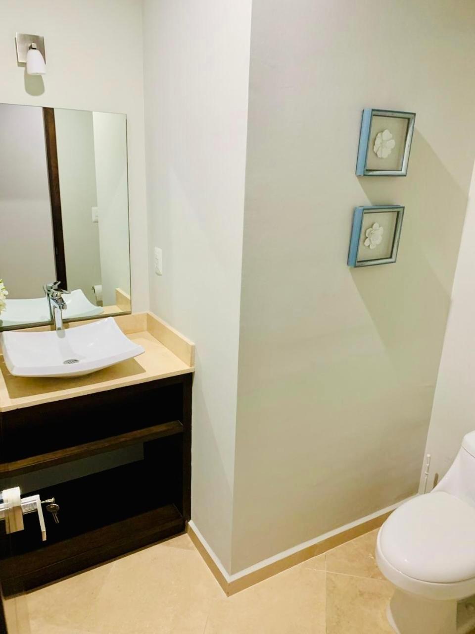Brujas Tower Apartment