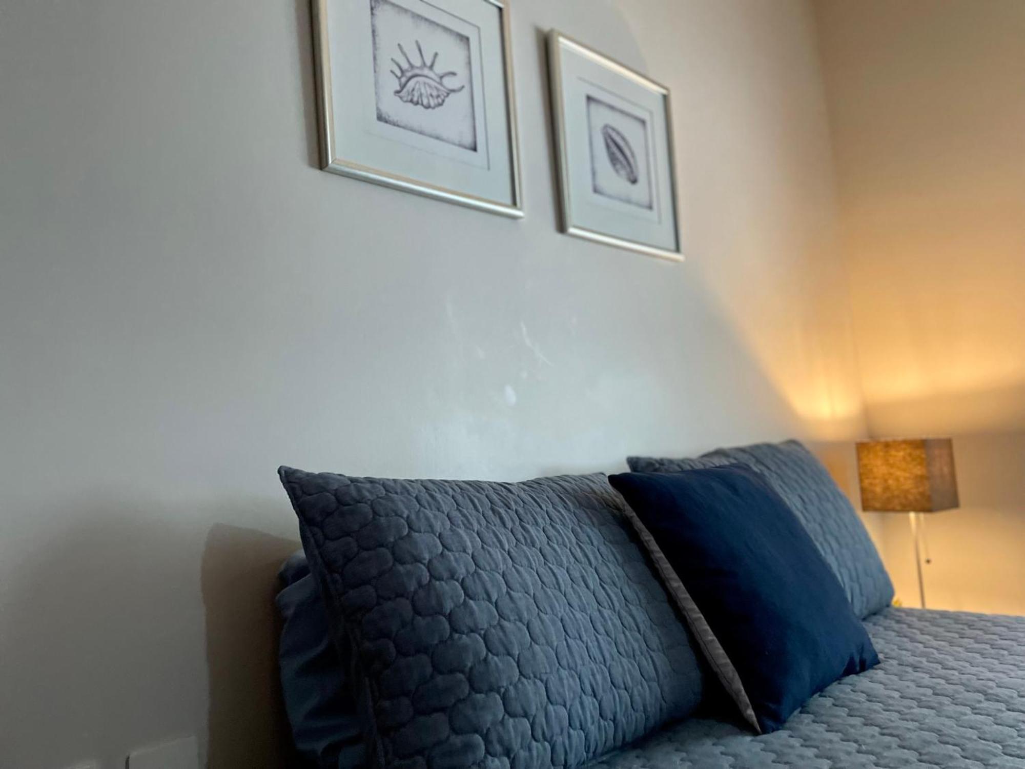 Ground Floor Close To The Beach, Shops And Restaurants Apartment *