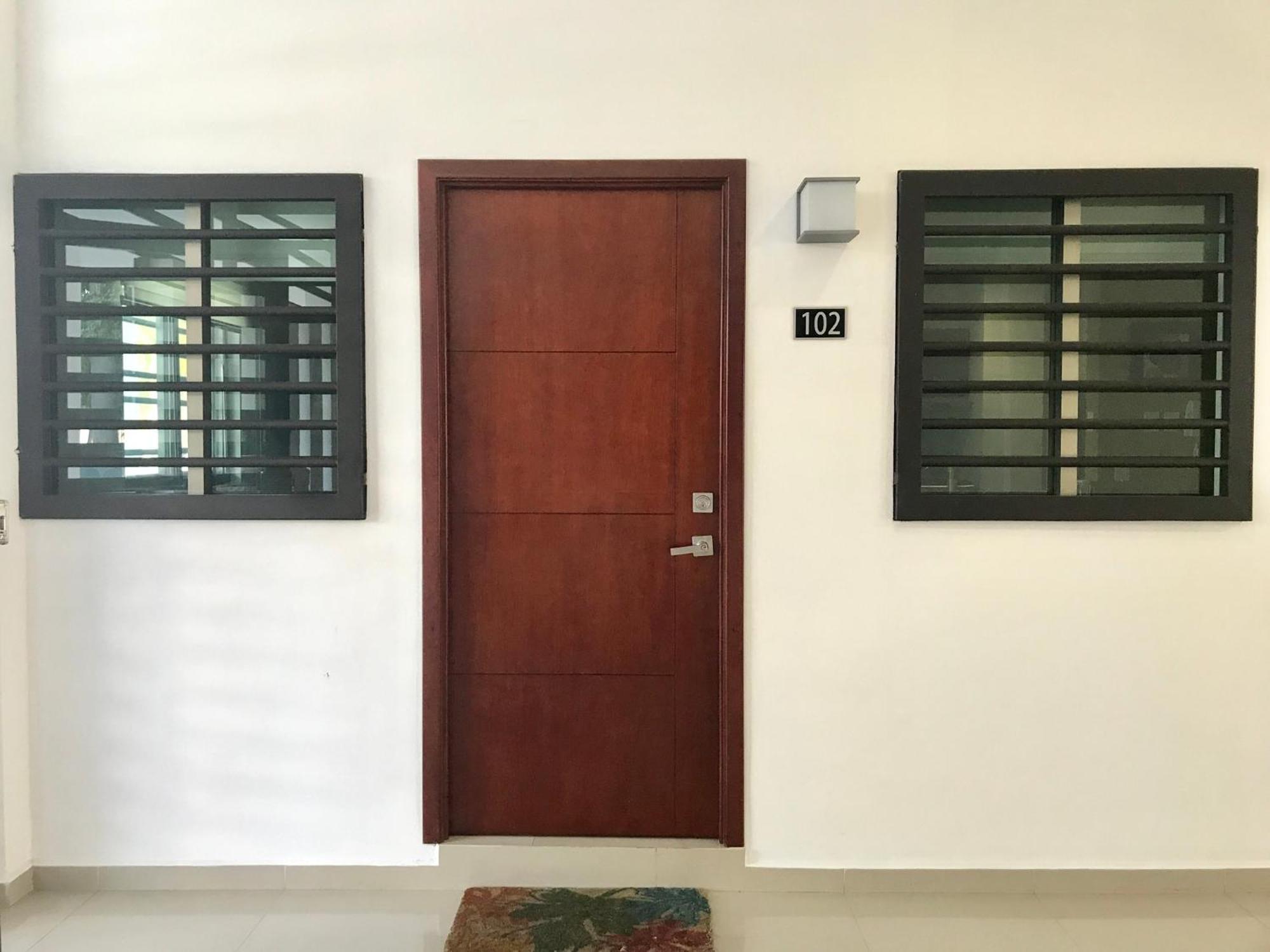 Apartment Ground Floor Close To The Beach, Shops And Restaurants Mazatlan