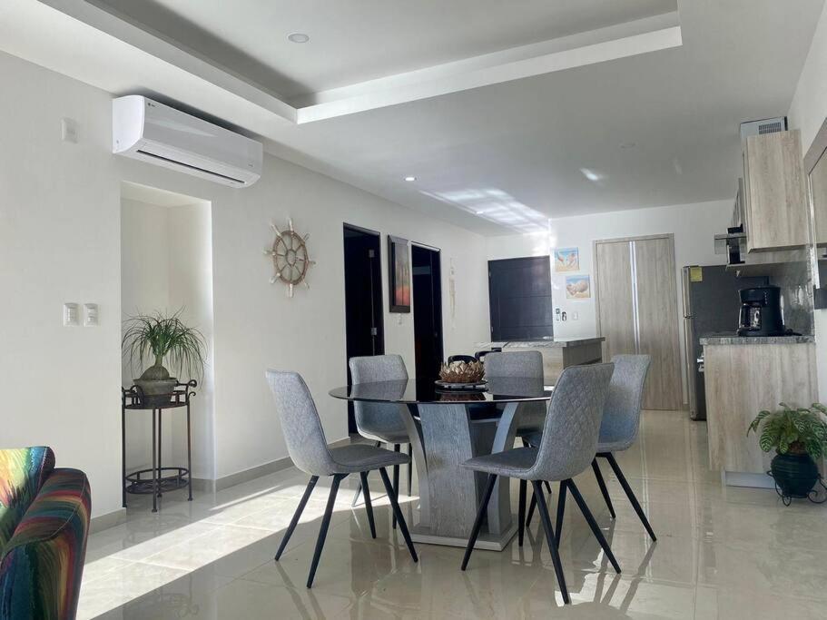 Departamento Cerca Del Malecon Apartamento *